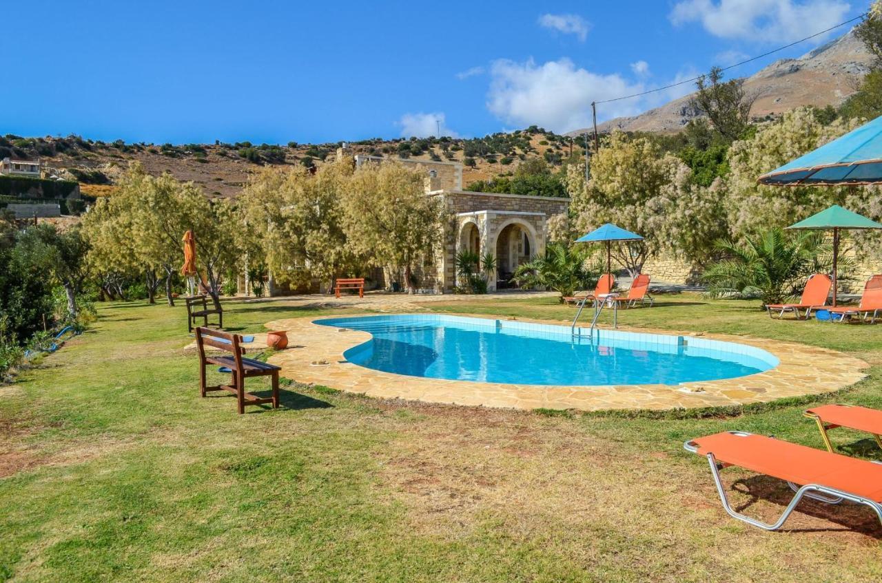 Villa Petra-Mare 8 Akoumia Esterno foto